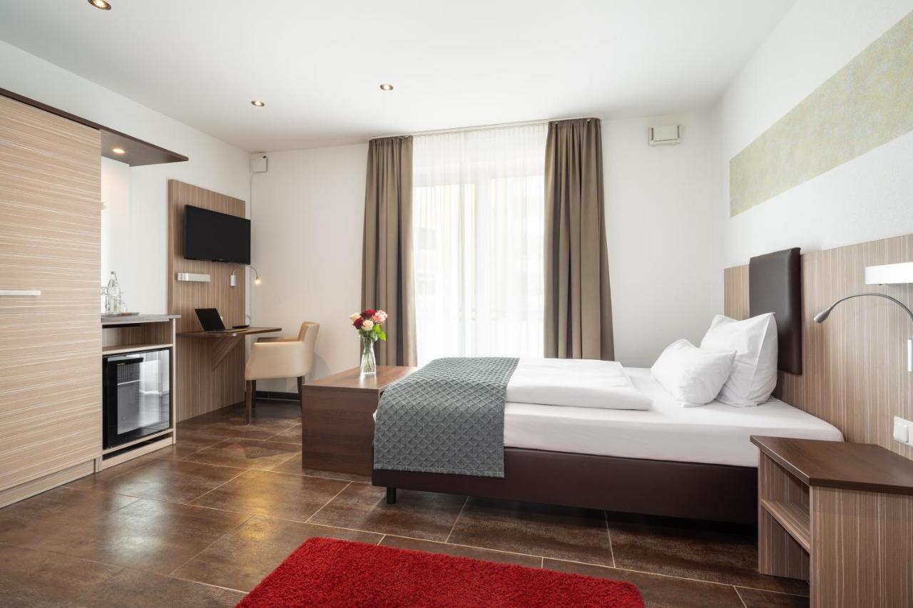 Hotel Drei Rosen Moosburg an der Isar Eksteriør billede